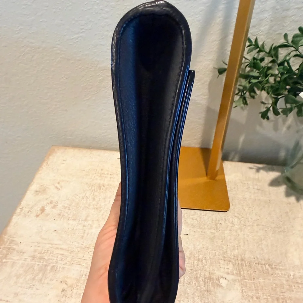 Yves Saint Laurent Black Leather Clutch - Picture 8 of 10